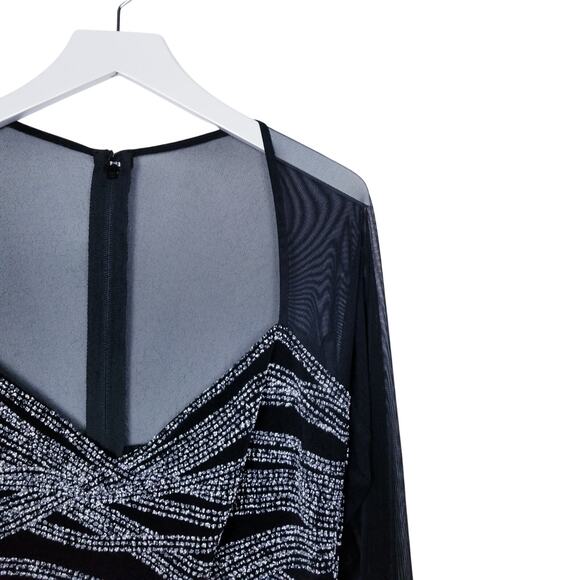 TADASHI SHOJI Vintage Sequin Illusion Sheer Black Sweetheart NL Evening Top 14 - Picture 2 of 10